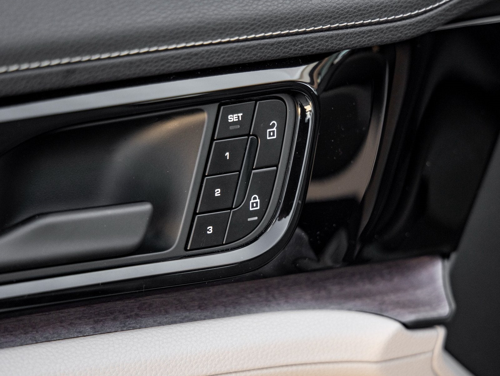 2025 Porsche Panamera E-Hybrid Panamera 4 E-Hybrid