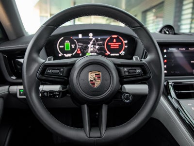 2025 Porsche Panamera E-Hybrid Panamera 4 E-Hybrid