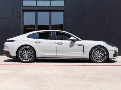 2026 Porsche Panamera Panamera 4 E-Hybrid