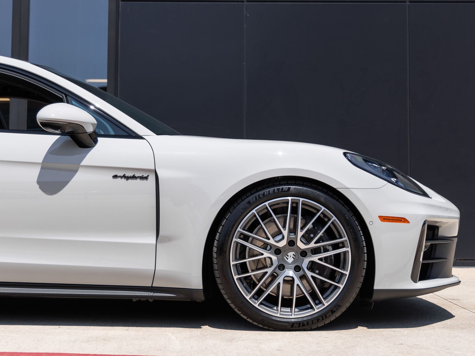 2026 Porsche Panamera Panamera 4 E-Hybrid