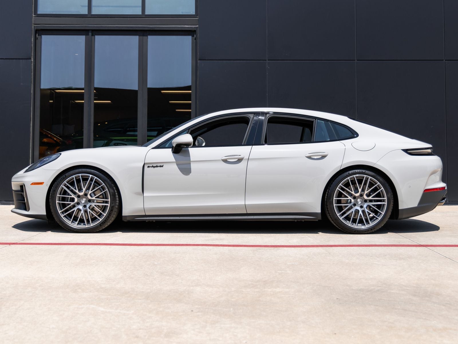 2026 Porsche Panamera Panamera 4 E-Hybrid
