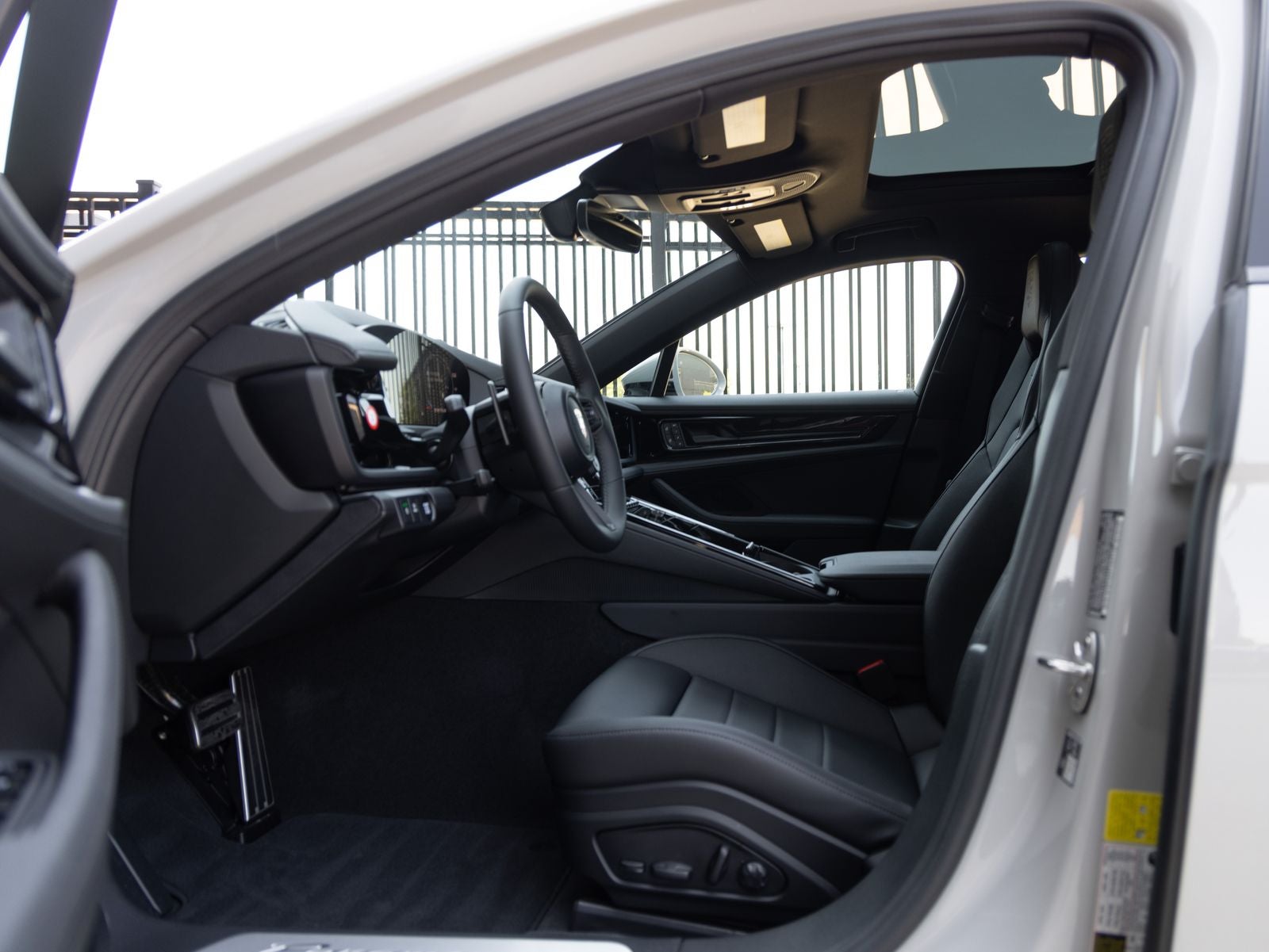 2026 Porsche Panamera Panamera 4 E-Hybrid