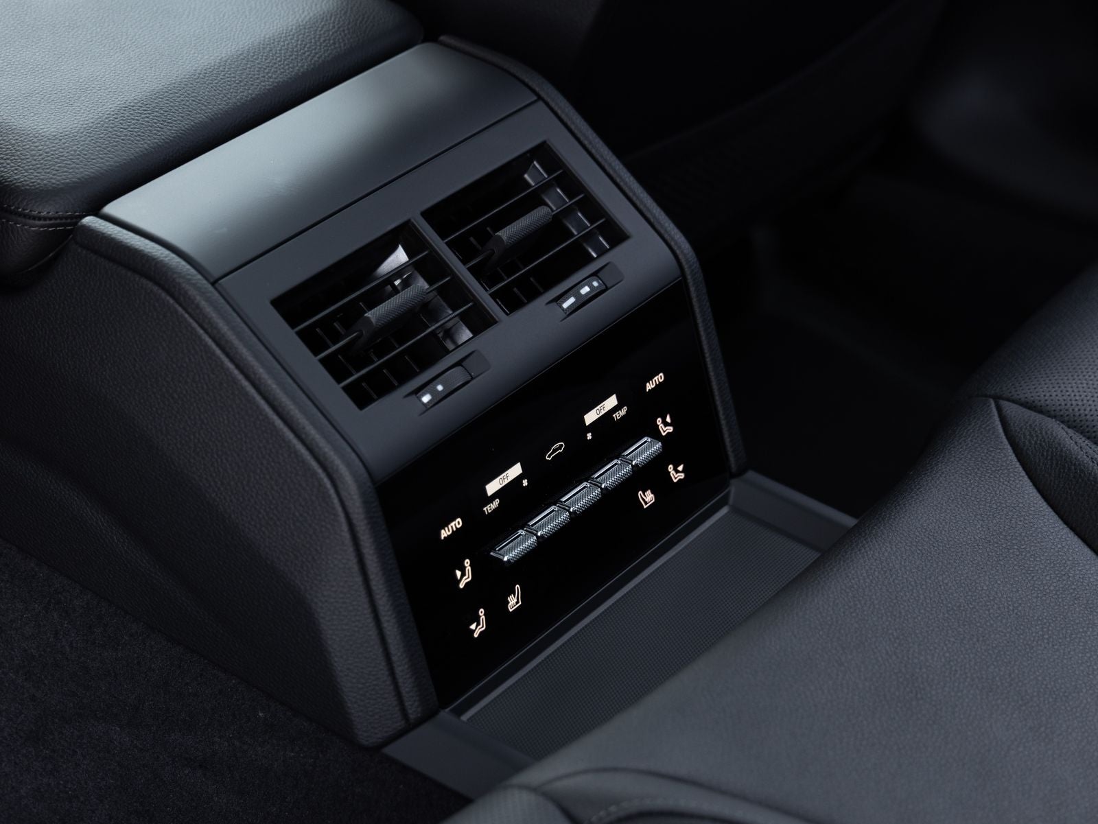 2026 Porsche Panamera Panamera 4 E-Hybrid
