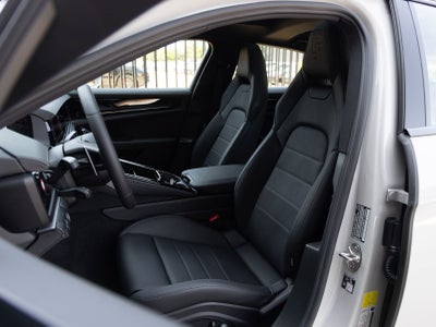 2026 Porsche Panamera Panamera 4 E-Hybrid