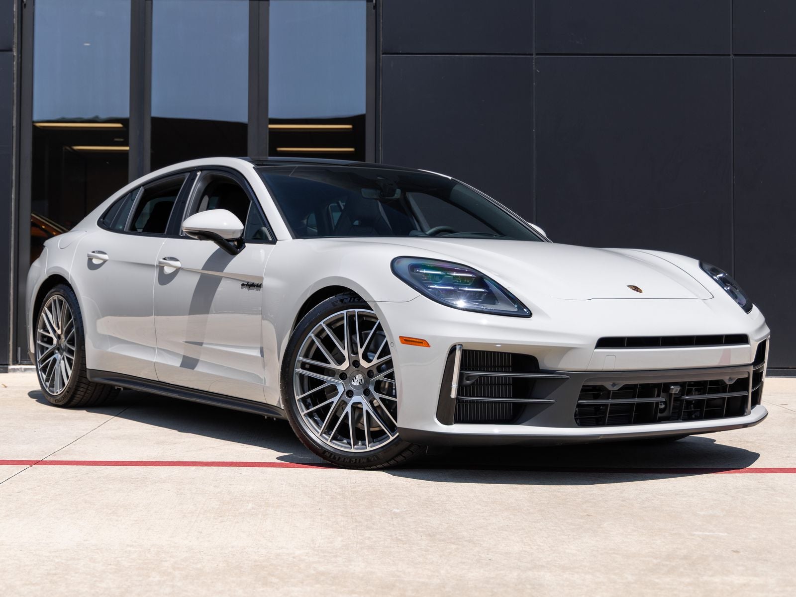 2026 Porsche Panamera Panamera 4 E-Hybrid