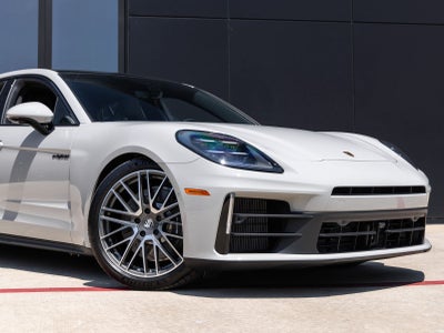 2026 Porsche Panamera Panamera 4 E-Hybrid