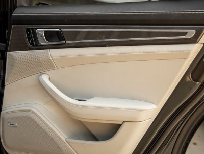 2017 Porsche Panamera Turbo