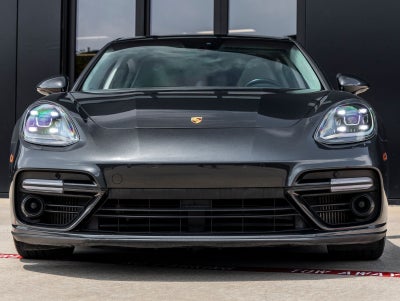 2017 Porsche Panamera Turbo