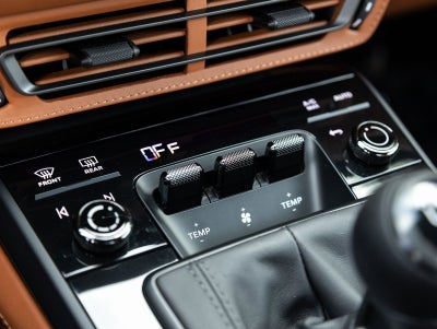 2024 Porsche 911 S/T