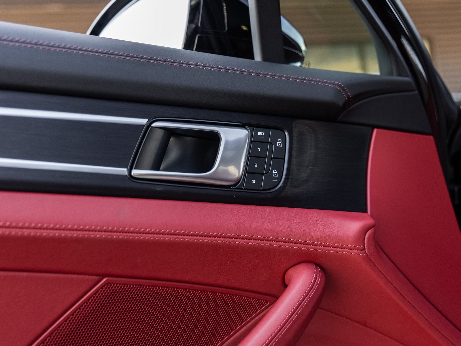 2023 Porsche Panamera GTS