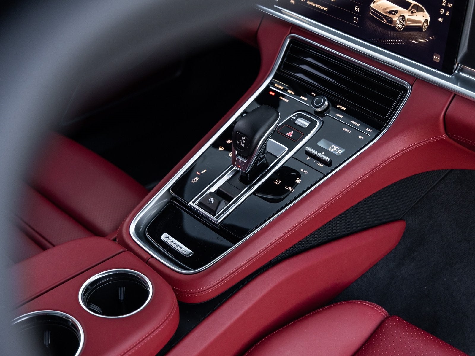 2023 Porsche Panamera GTS