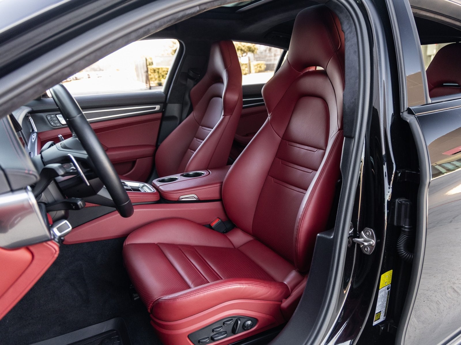 2023 Porsche Panamera GTS