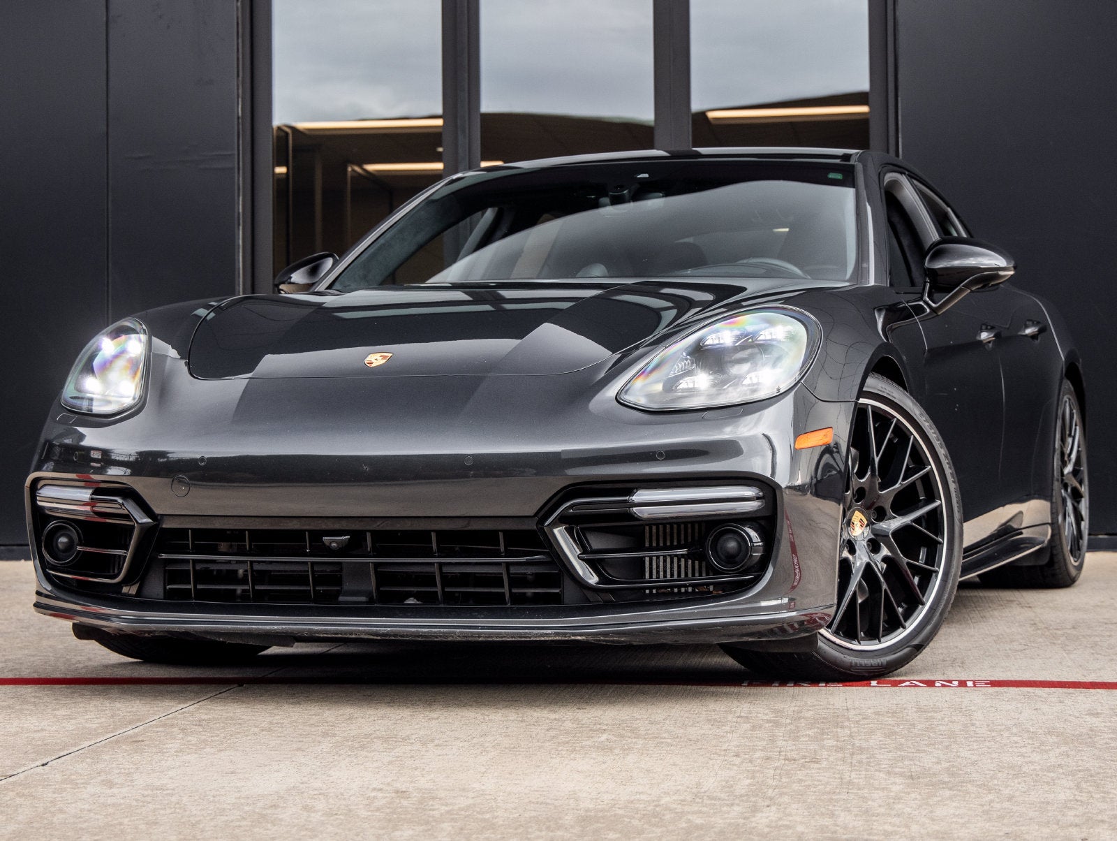 2020 Porsche Panamera GTS