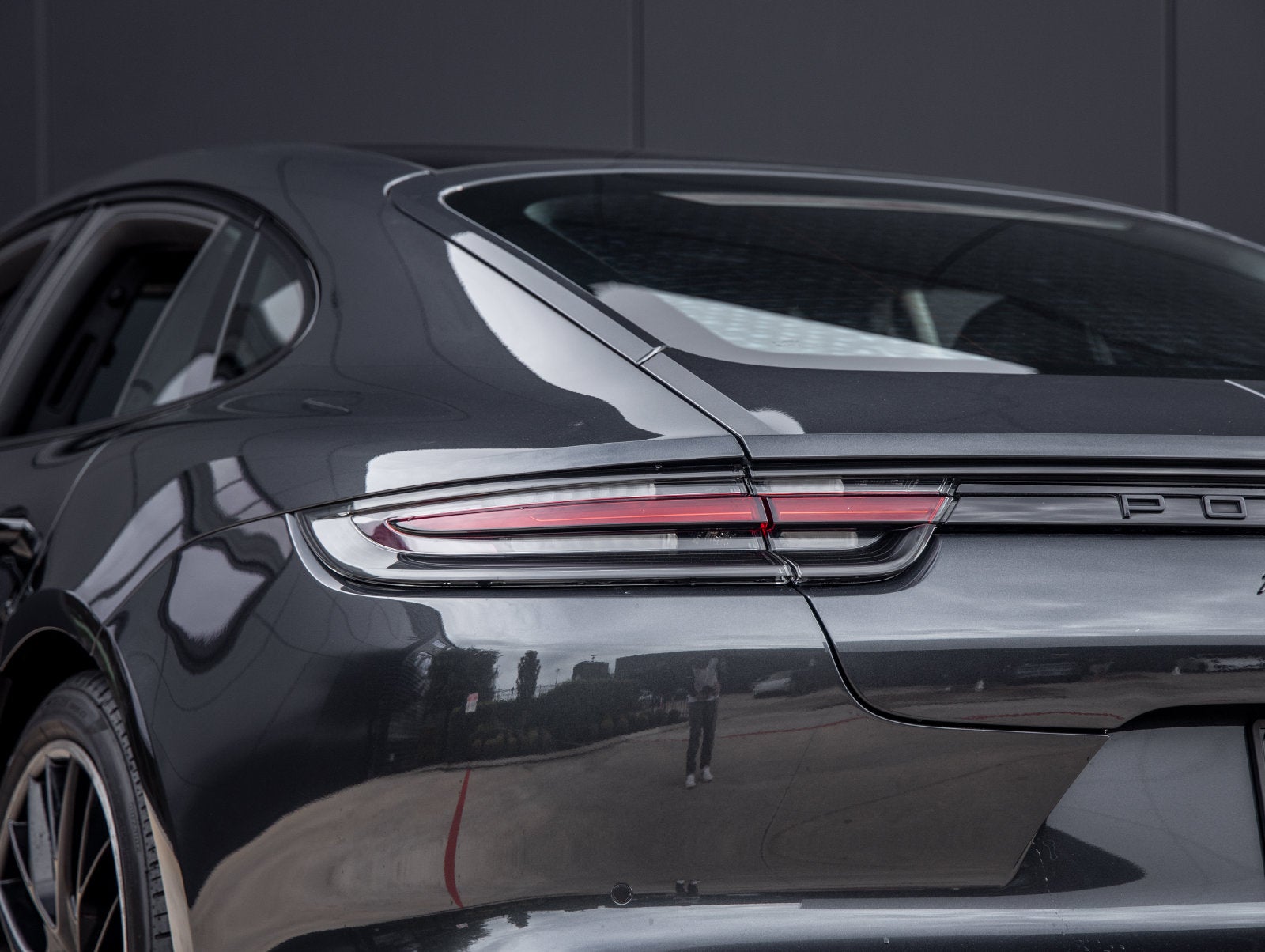 2020 Porsche Panamera GTS