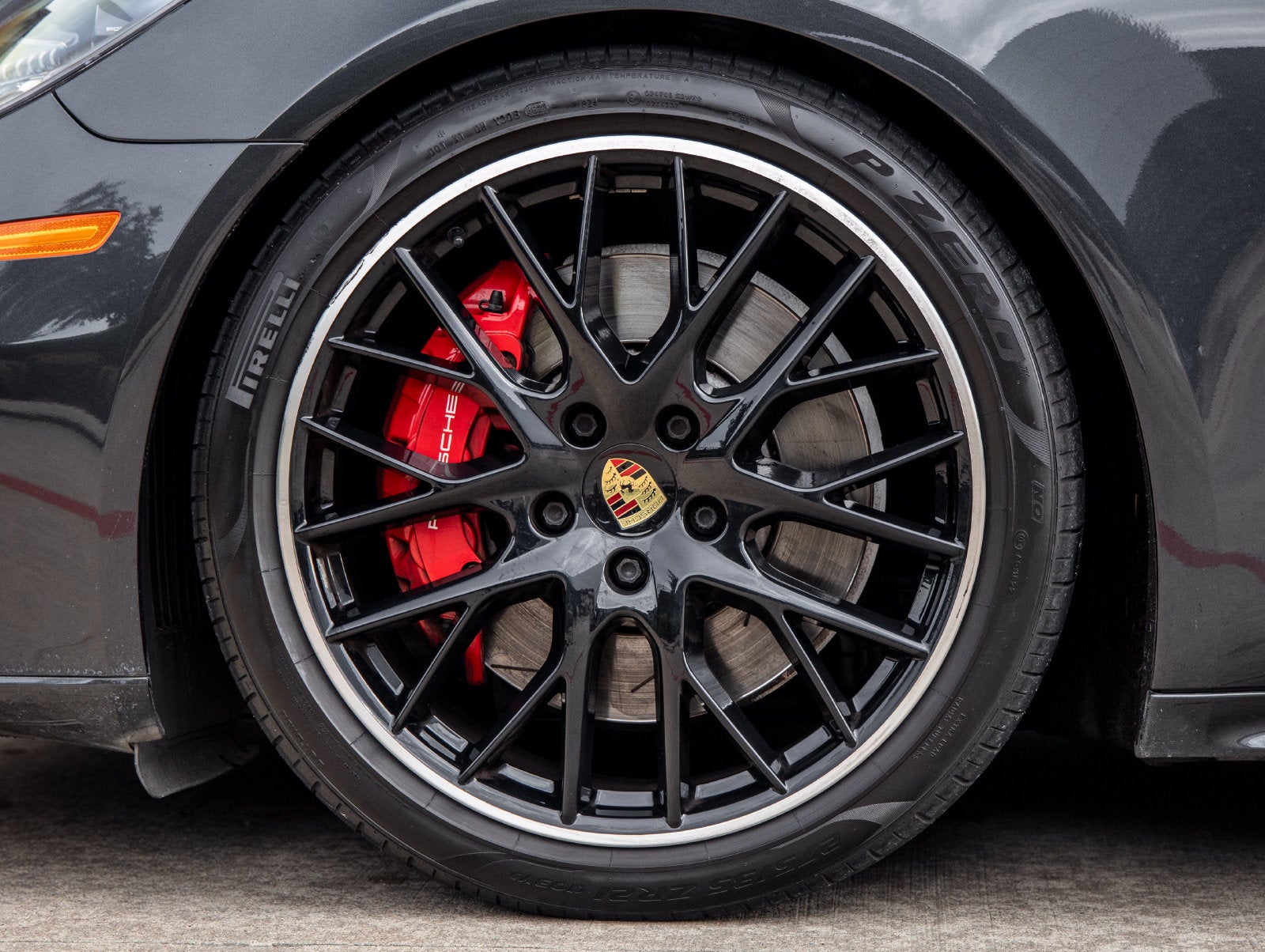 2020 Porsche Panamera GTS