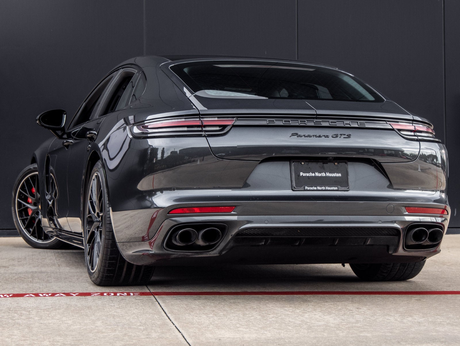 2020 Porsche Panamera GTS