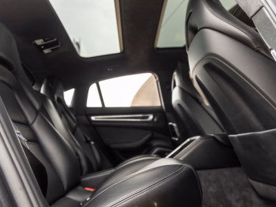 2020 Porsche Panamera GTS