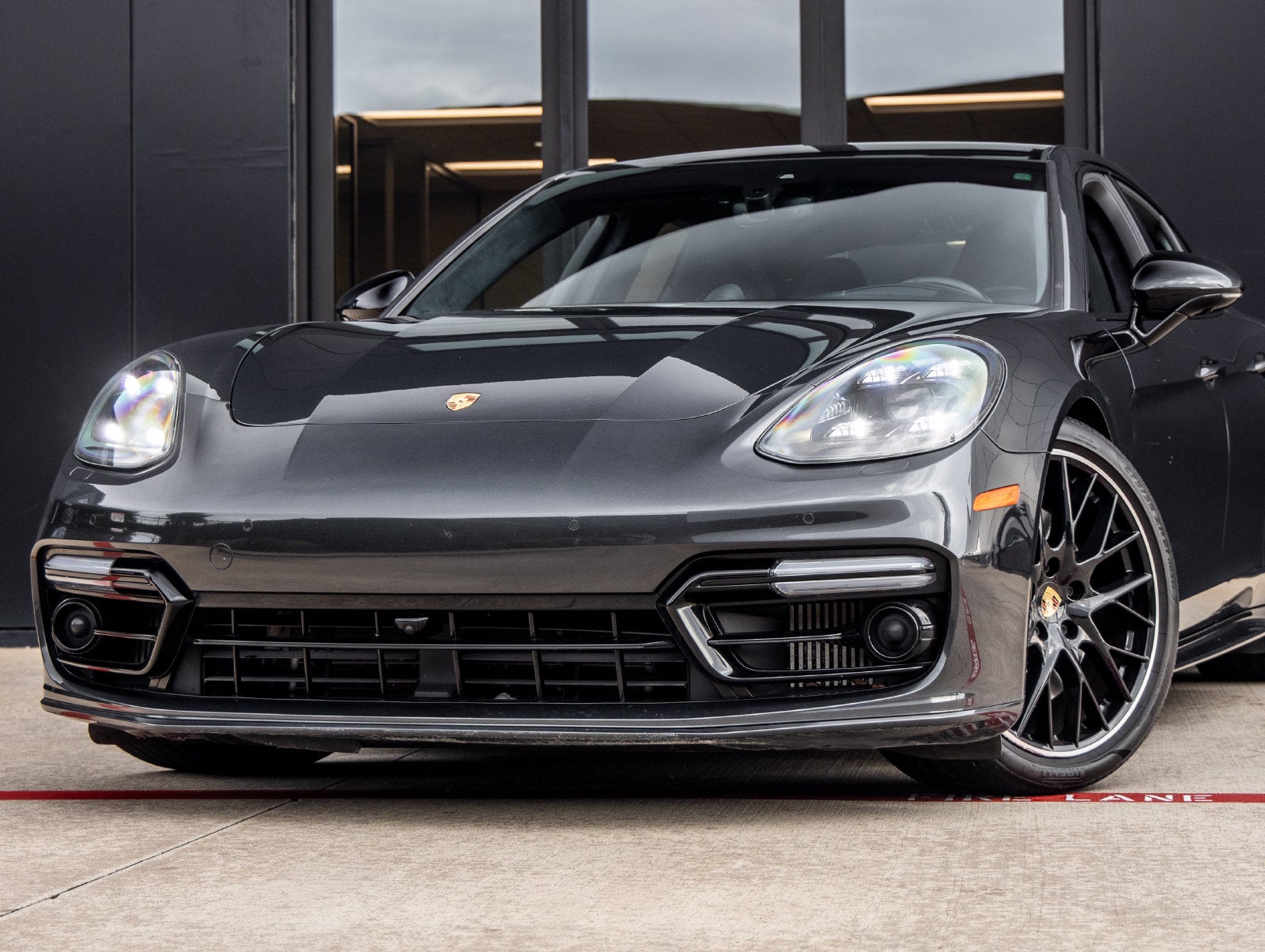 2020 Porsche Panamera GTS
