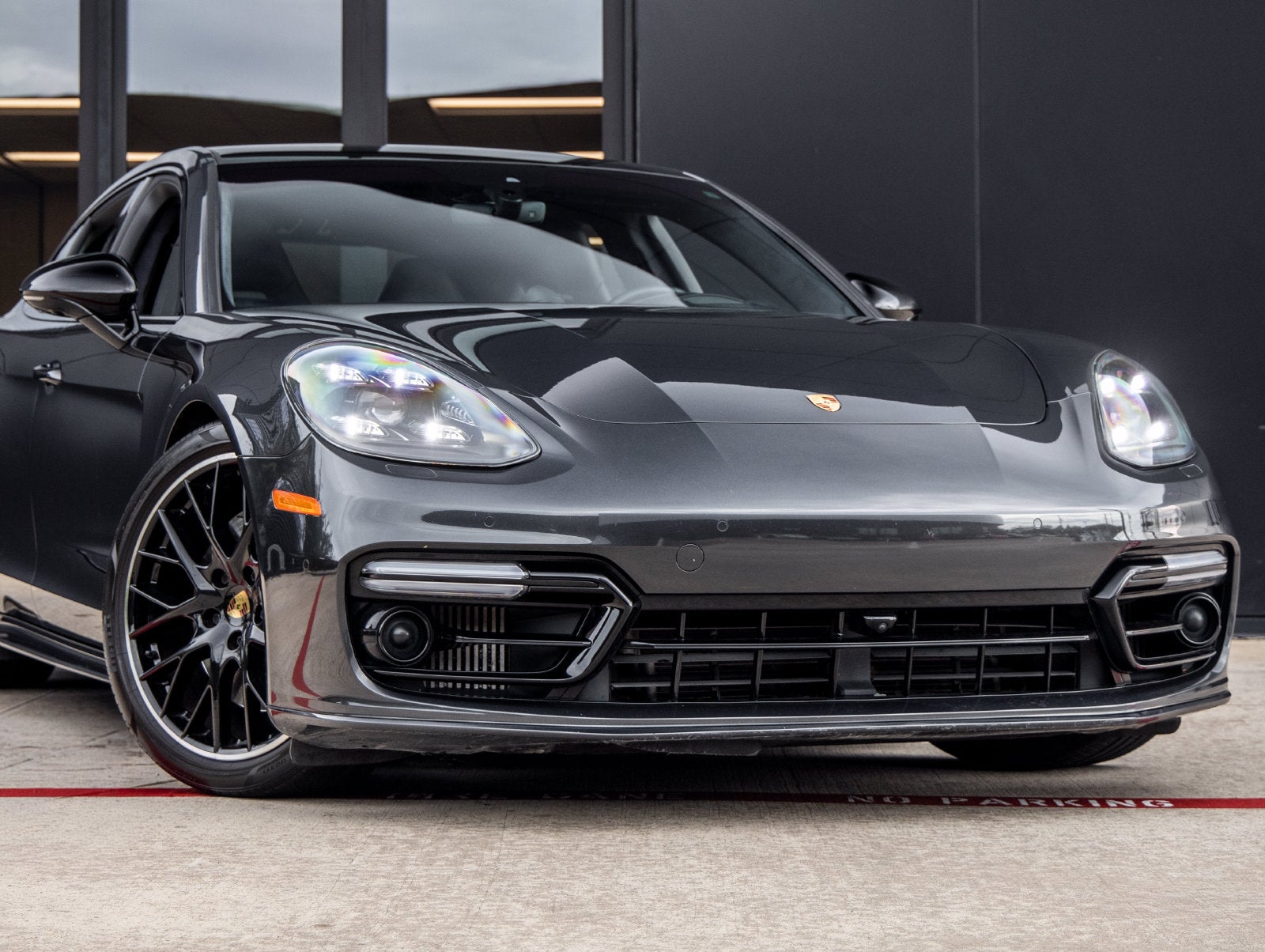 2020 Porsche Panamera GTS