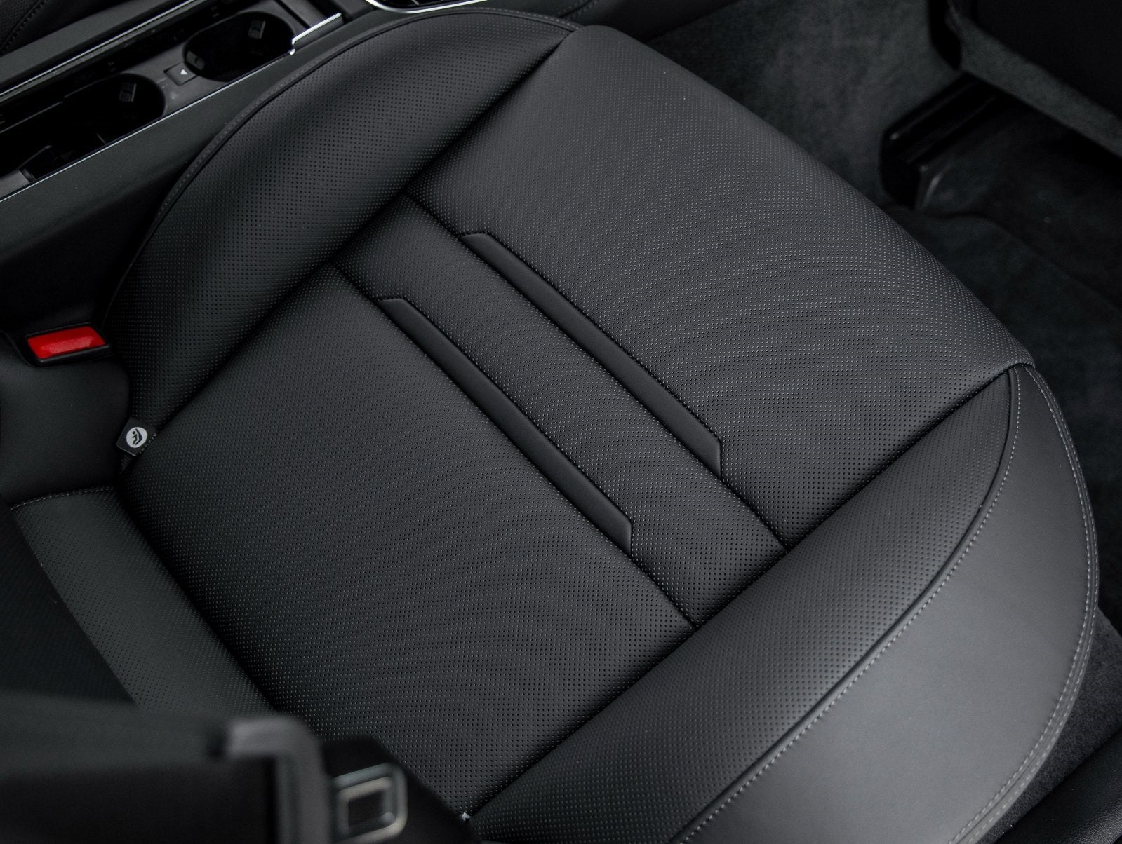 2023 Porsche Panamera Panamera GTS (MY23)