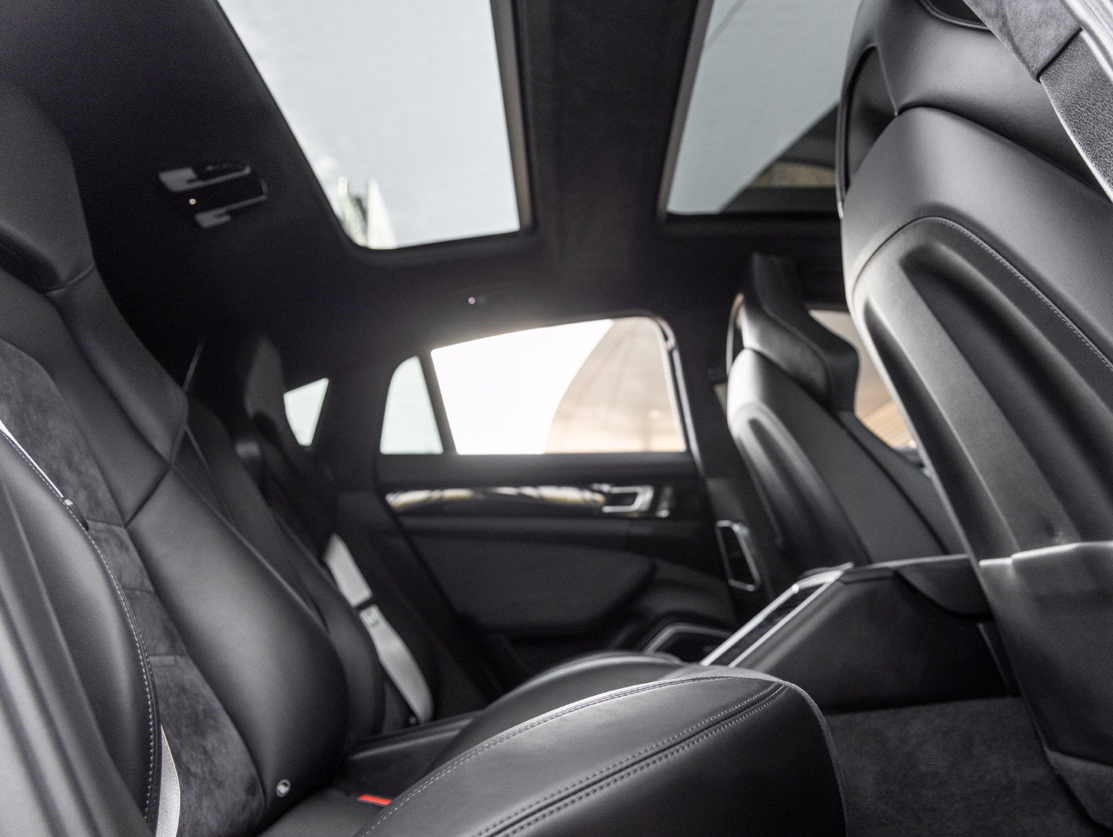 2022 Porsche Panamera Panamera GTS