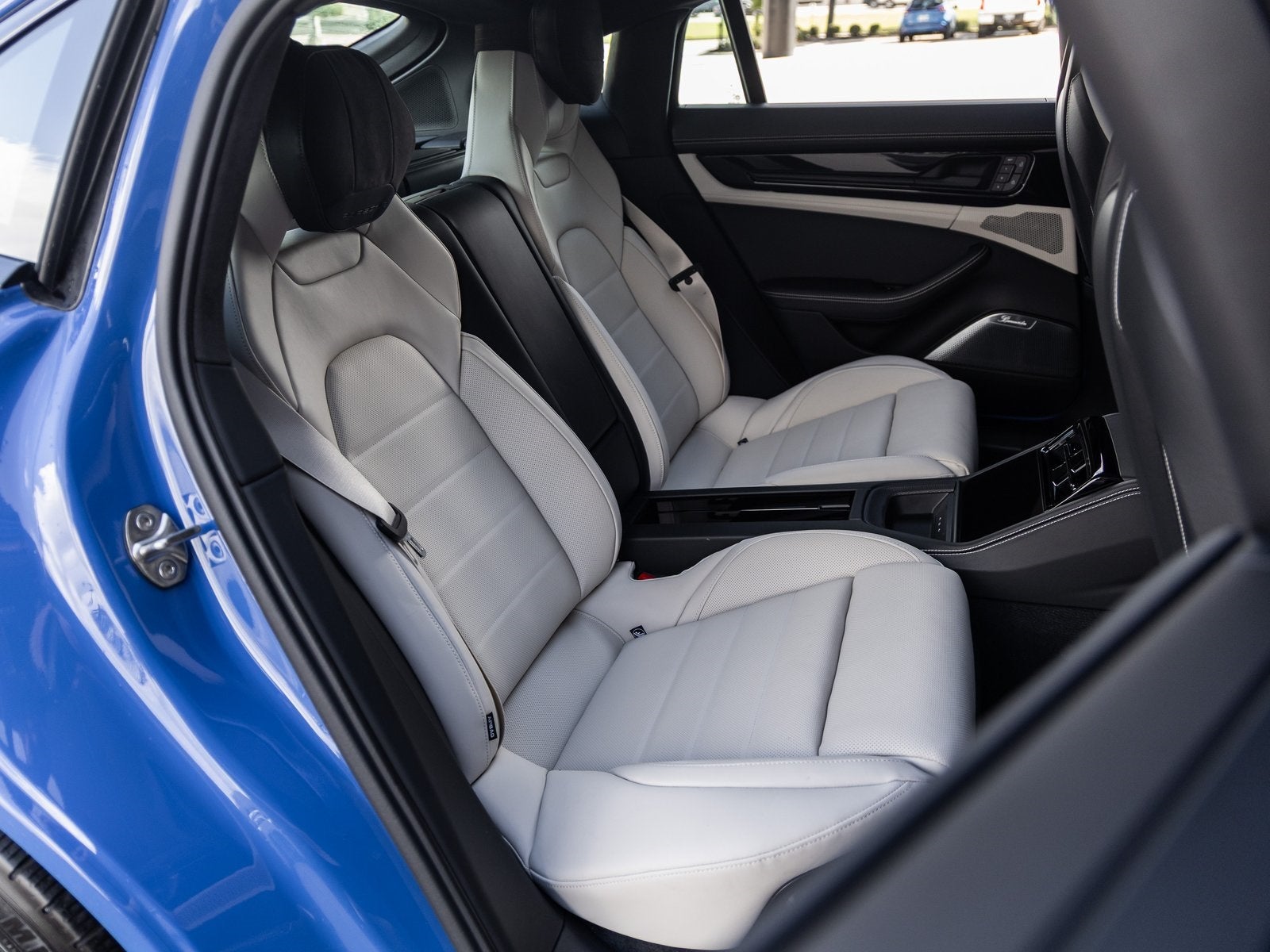 2025 Porsche Panamera Panamera GTS