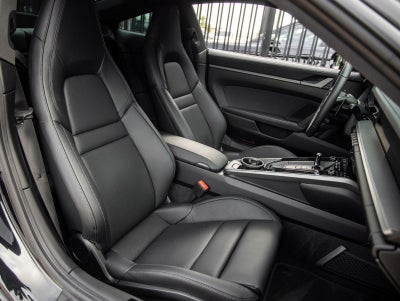 2026 Porsche 911 Carrera 4S