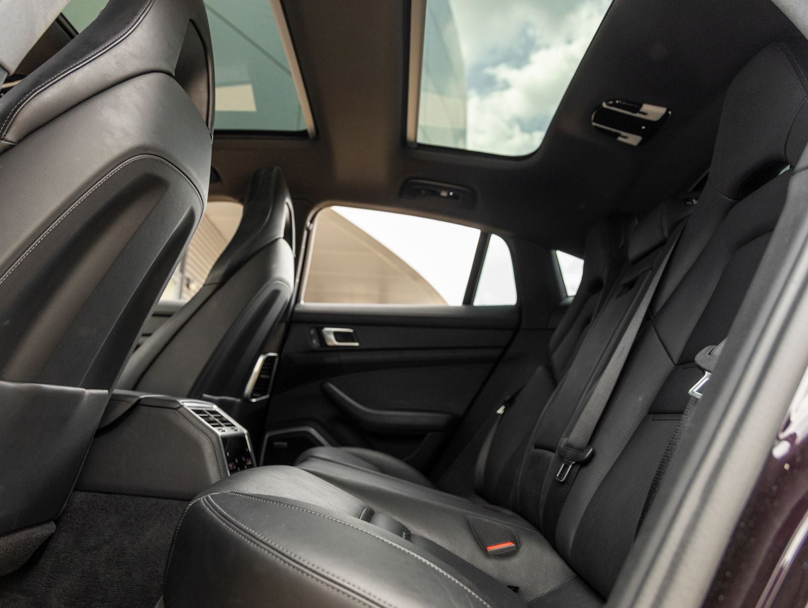 2022 Porsche Panamera Panamera Platinum Edition