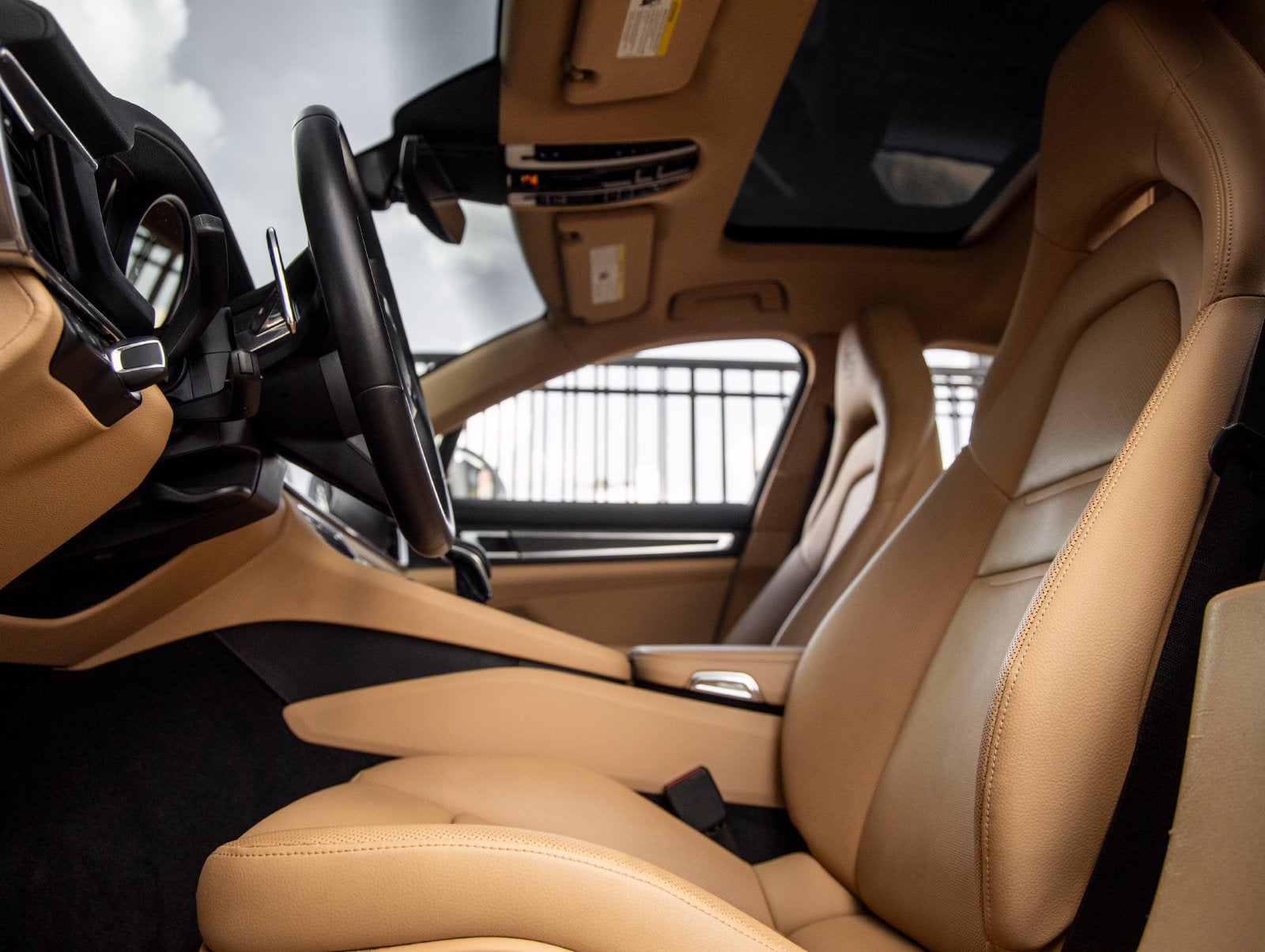 2023 Porsche Panamera Panamera Platinum Edition