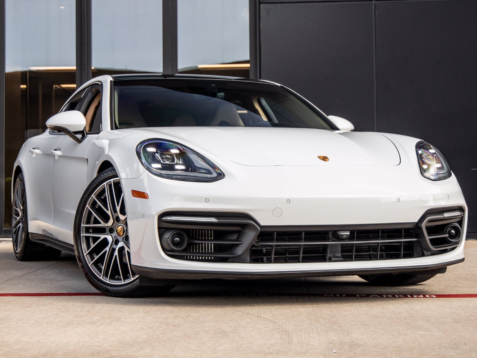 2023 Porsche Panamera Panamera Platinum Edition