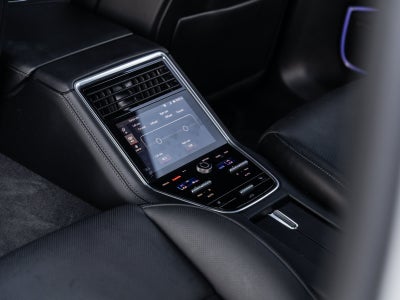 2023 Porsche Panamera Panamera 4 Platinum Edition