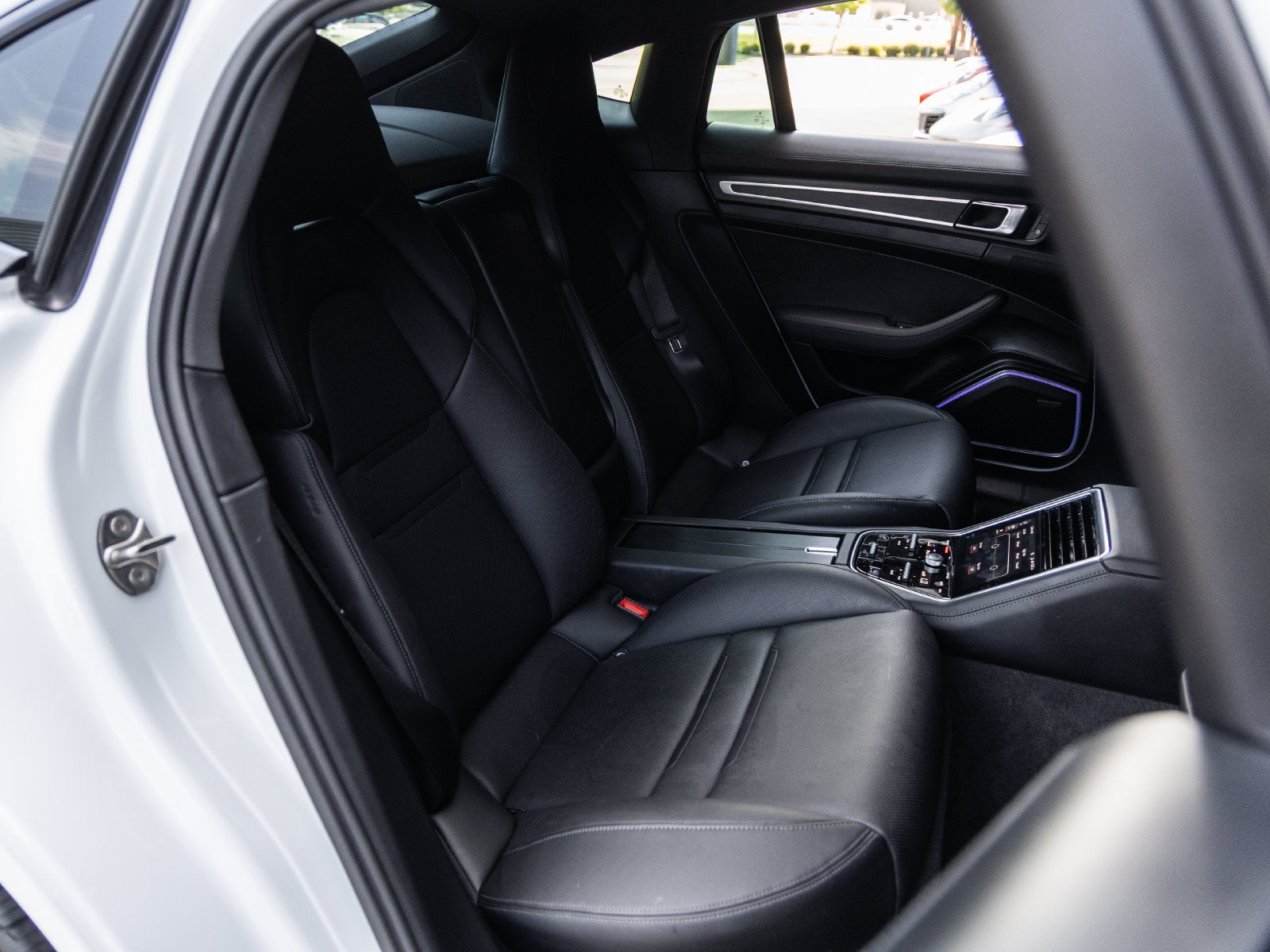 2023 Porsche Panamera Panamera 4 Platinum Edition