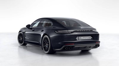 2023 Porsche Panamera 4 Platinum Edition