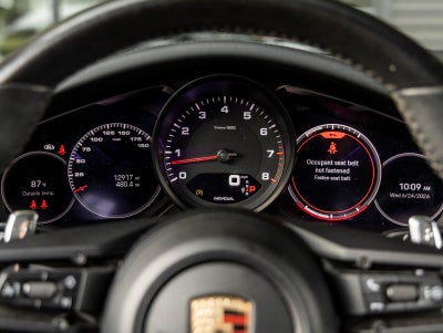 2023 Porsche Panamera 4 Platinum Edition
