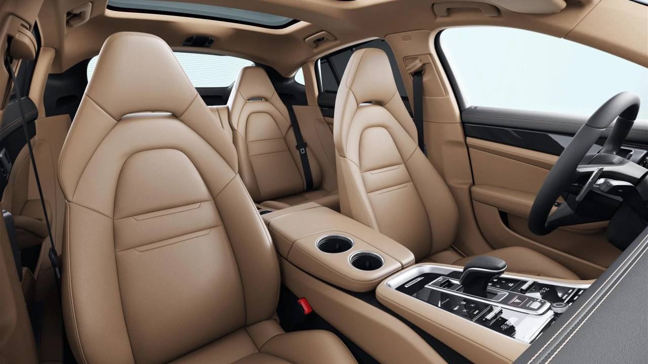 2021 Porsche Panamera RWD