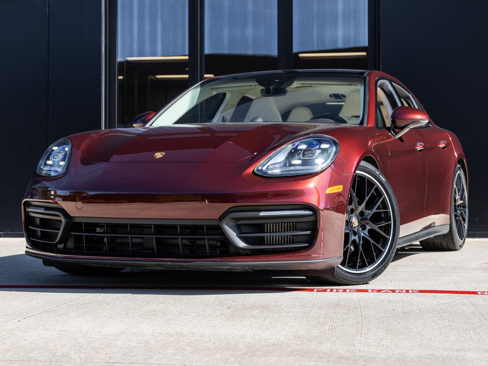 2022 Porsche Panamera 4