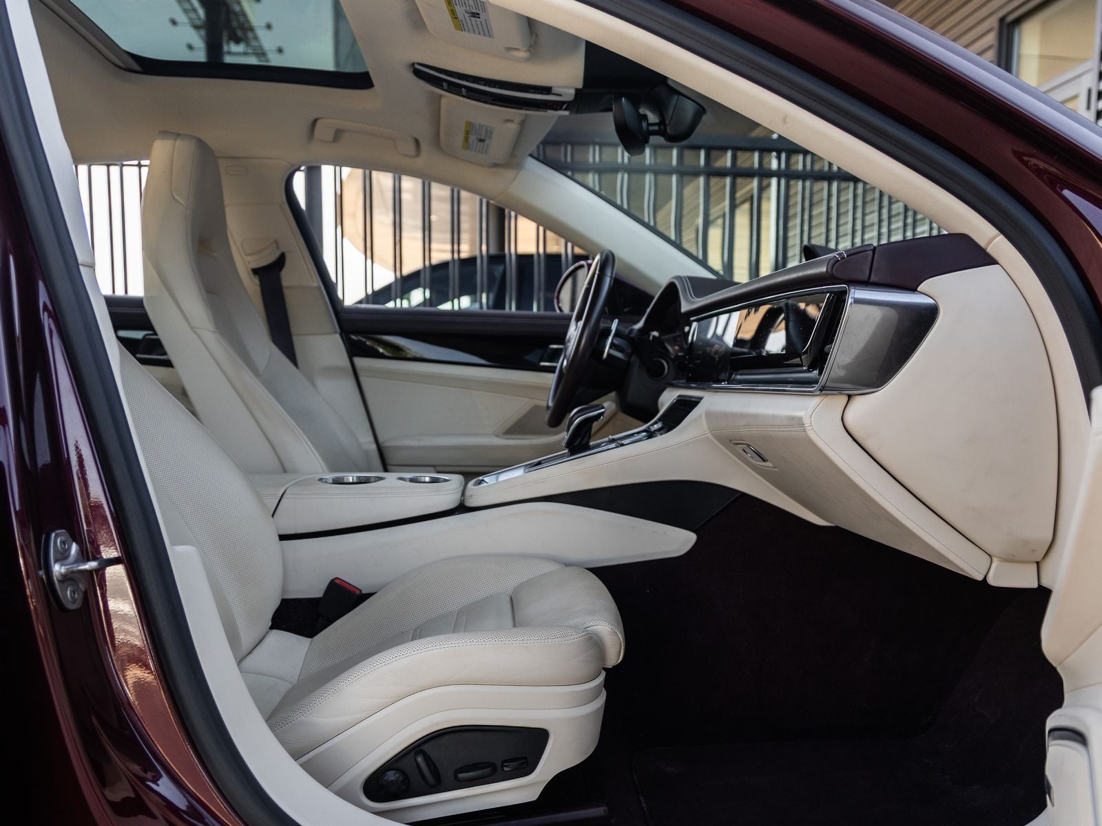 2022 Porsche Panamera 4