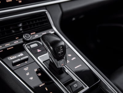2023 Porsche Panamera Panamera 4 Platinum Edition