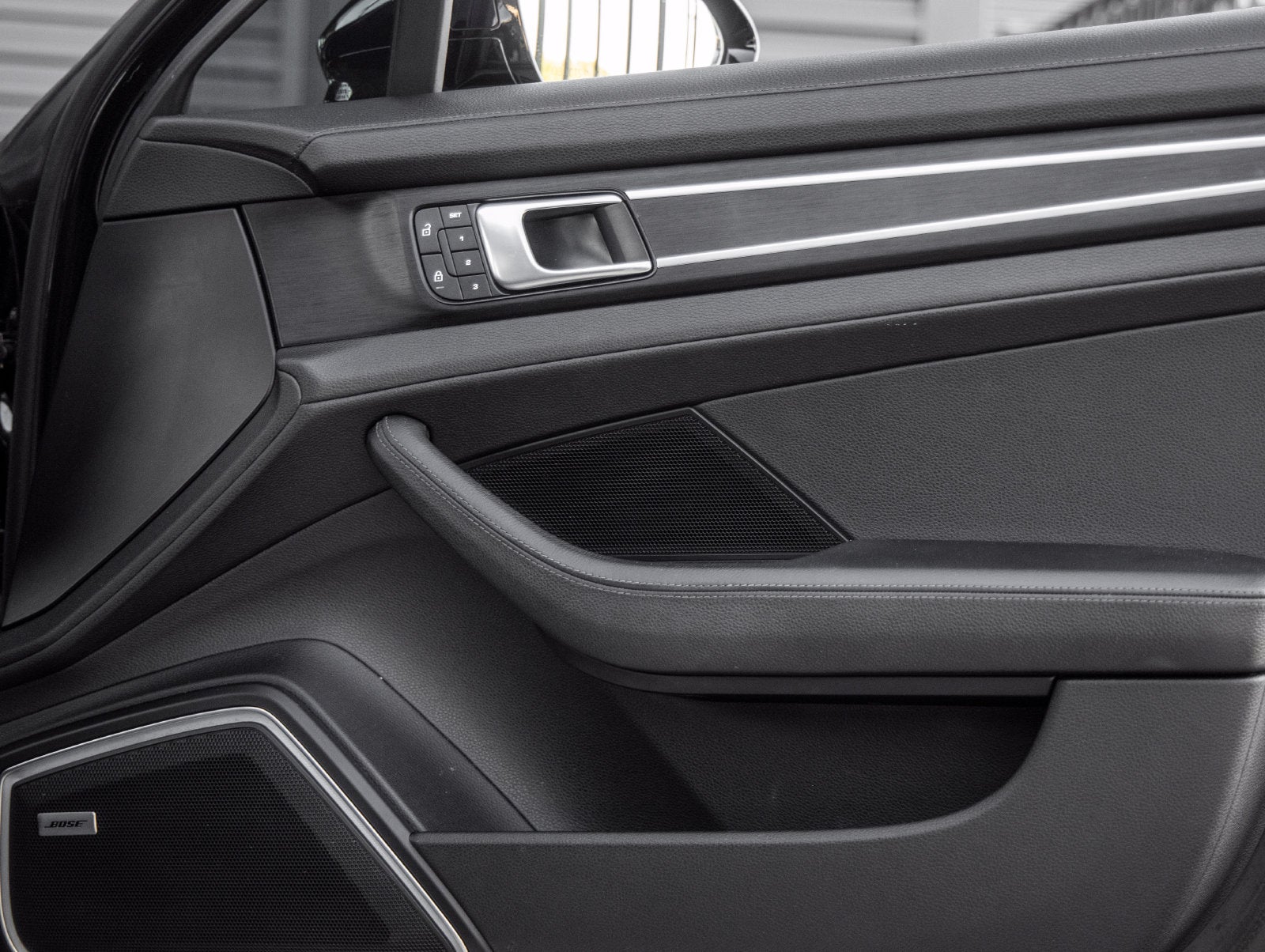 2023 Porsche Panamera Panamera 4 Platinum Edition