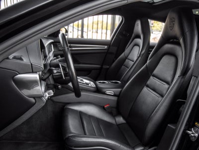 2023 Porsche Panamera Panamera 4 Platinum Edition