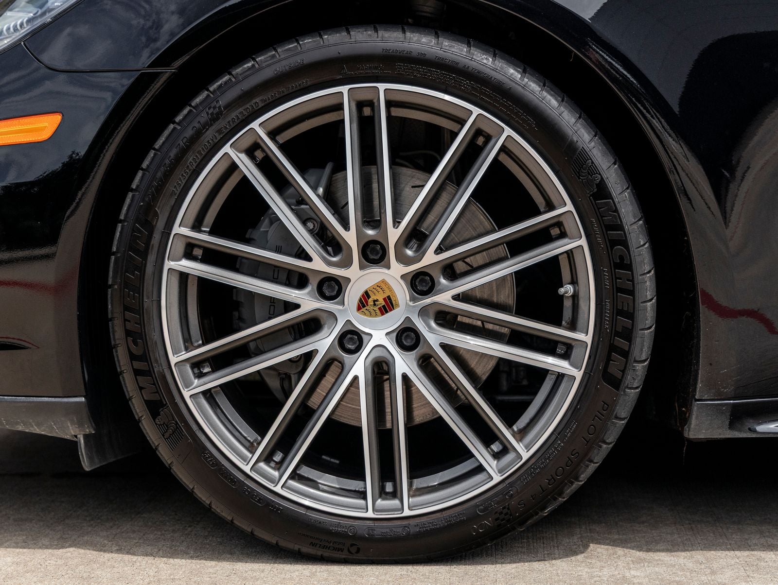 2020 Porsche Panamera Panamera 4S Executive