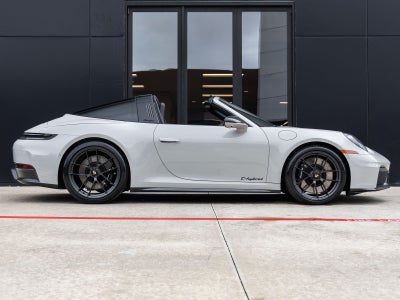 2026 Porsche 911 Targa 4 GTS