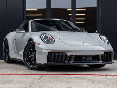 2026 Porsche 911 Targa 4 GTS