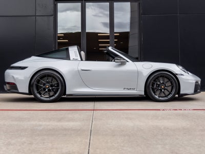 2026 Porsche 911 911 Targa 4 GTS