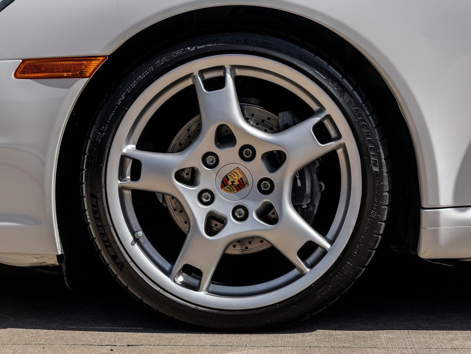 2006 Porsche 911 Carrera