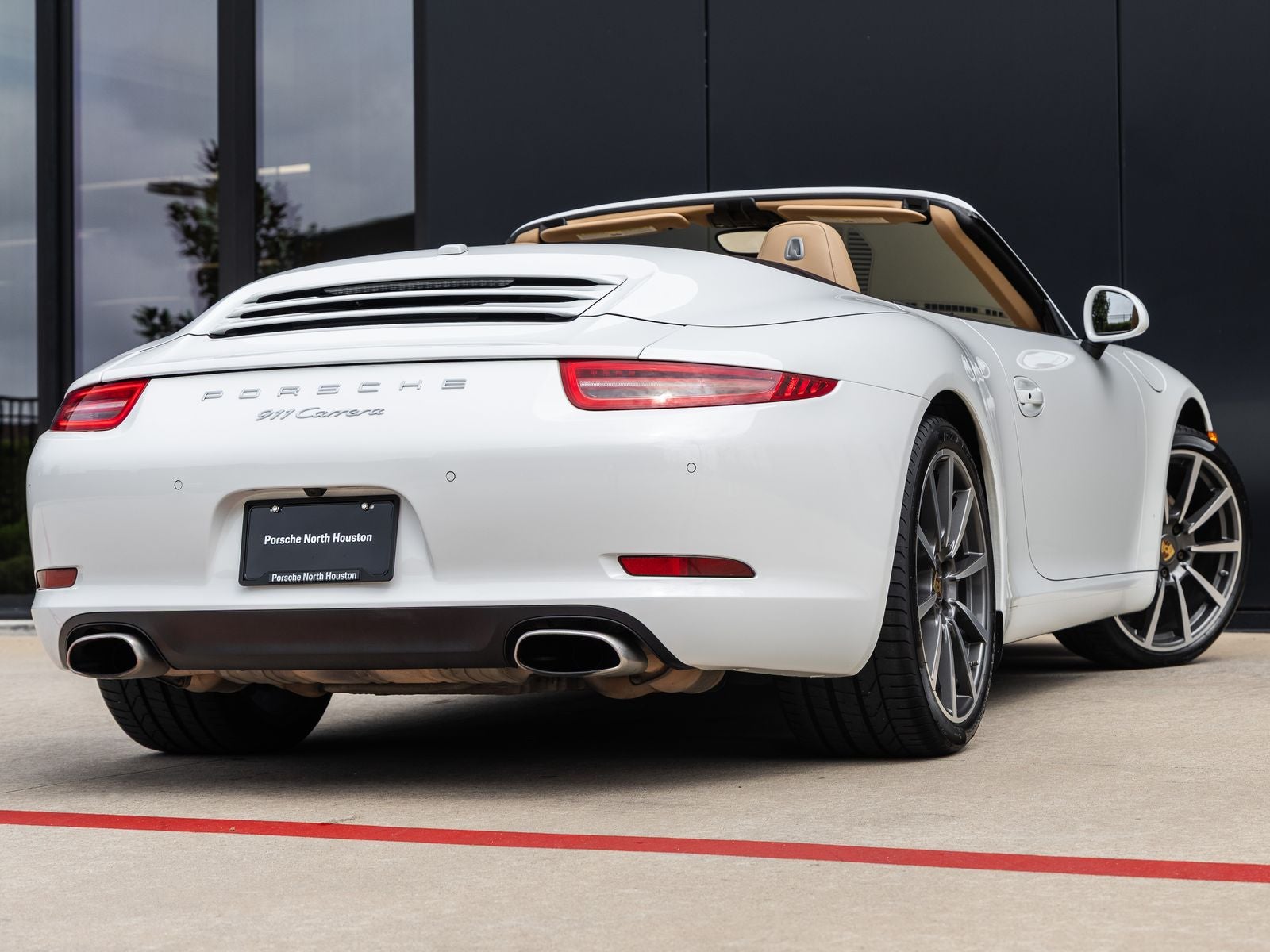 2015 Porsche 911 Carrera Cabriolet