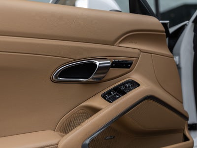 2015 Porsche 911 Carrera Cabriolet