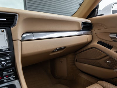 2015 Porsche 911 Carrera Cabriolet