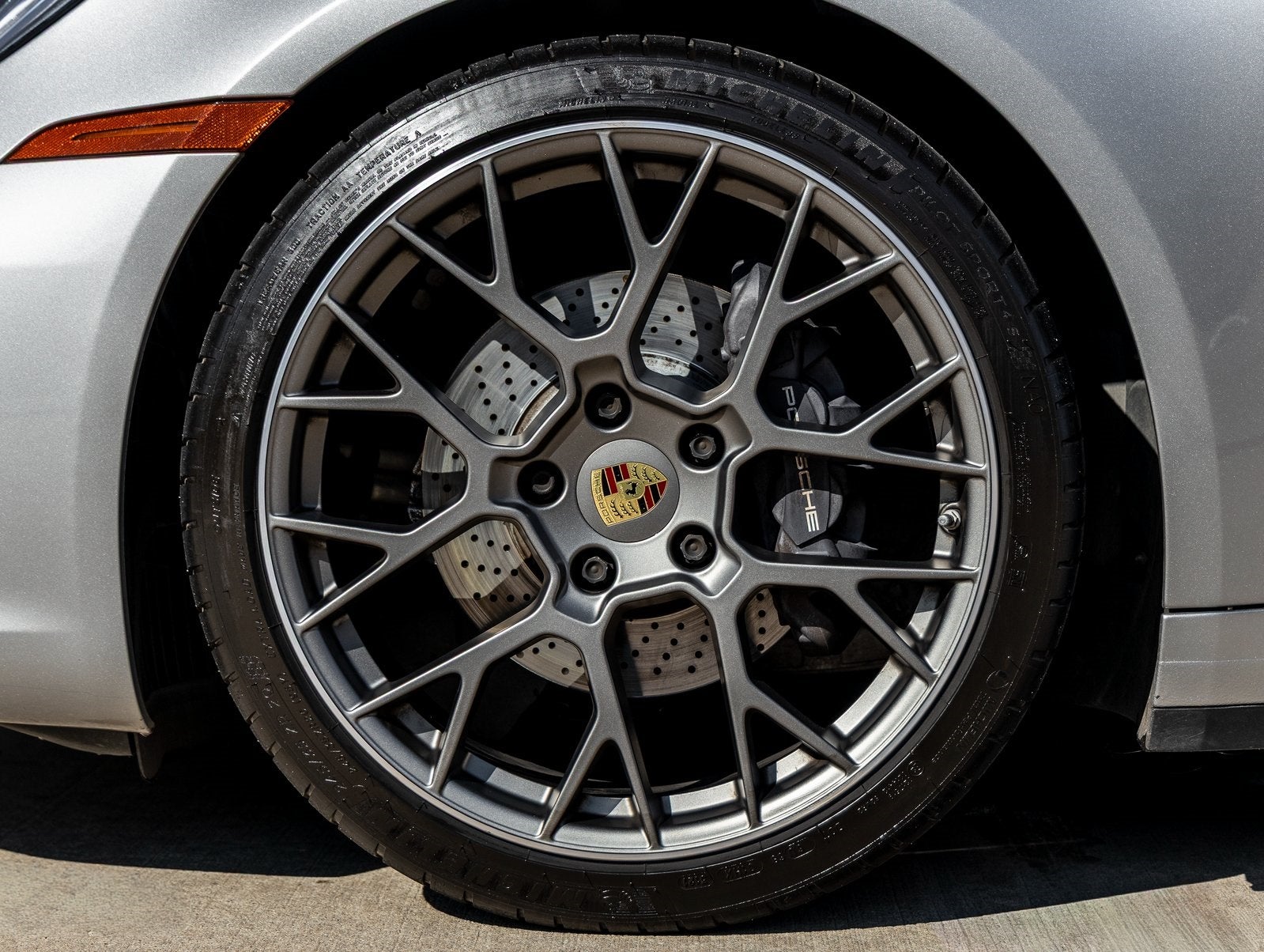 2022 Porsche 911 911 Carrera Cabriolet (MY22)