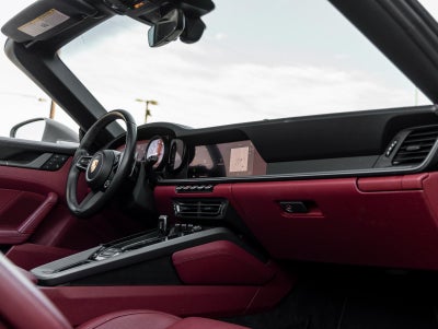 2022 Porsche 911 911 Carrera Cabriolet (MY22)